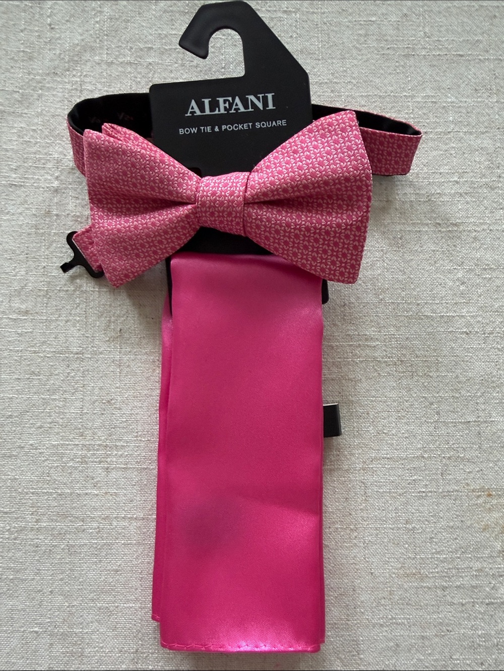 Alfani men’s Hot Pink Bow Tie and Pocket Square Set